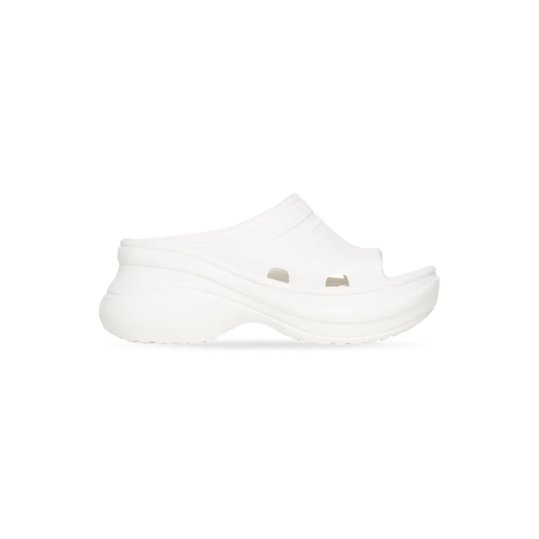 Balenciaga Sandali E Slip-on-Sandali Bassi Pool Crocs™ da Donna in Bianco